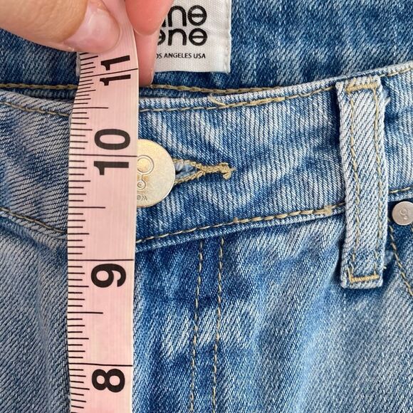 Insane Gene High Rise Front Heavy Light Wash Destroyed Shorts Size Medium - Picture 13 of 15